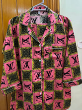 Load image into Gallery viewer, Pink branded