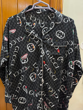 Load image into Gallery viewer, Black branded