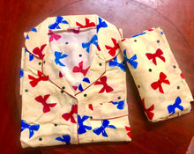 Load image into Gallery viewer, R & B Bow Knot