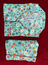 Load image into Gallery viewer, Aqua floral