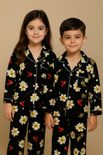 Load image into Gallery viewer, Red Bird