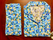 Load image into Gallery viewer, Blue Jasmine