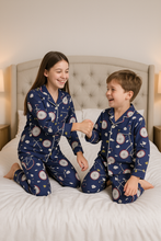 Load image into Gallery viewer, Blue Cycle
