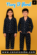 Load image into Gallery viewer, Navy B Floral
